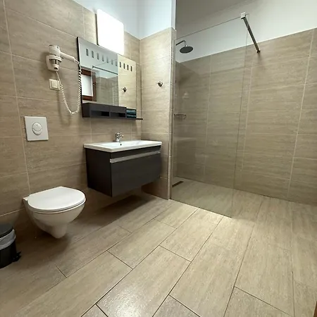 Hidfo Ξενοδοχείο με διαμερίσματα