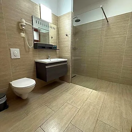 Hídfő Apartman-nyugalom Szigetei