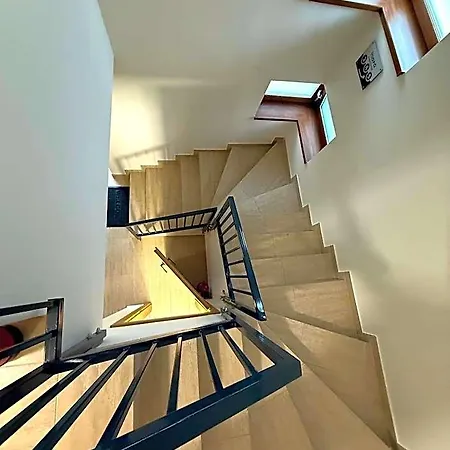 Hídfő Apartman-nyugalom Szigetei