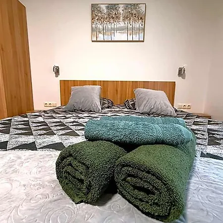 Hídfő Apartman-nyugalom Szigetei 3*