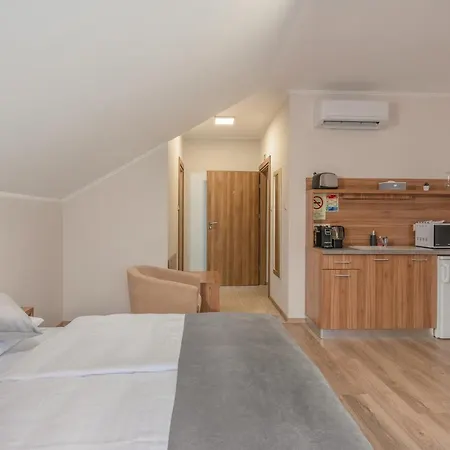 Hidfo Apartman-nyugalom Szigetei